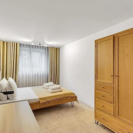 City Relay Urban Charm Chelsea Apartment Londen Buitenkant foto